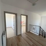 Domnesti, vanzare vila P+1